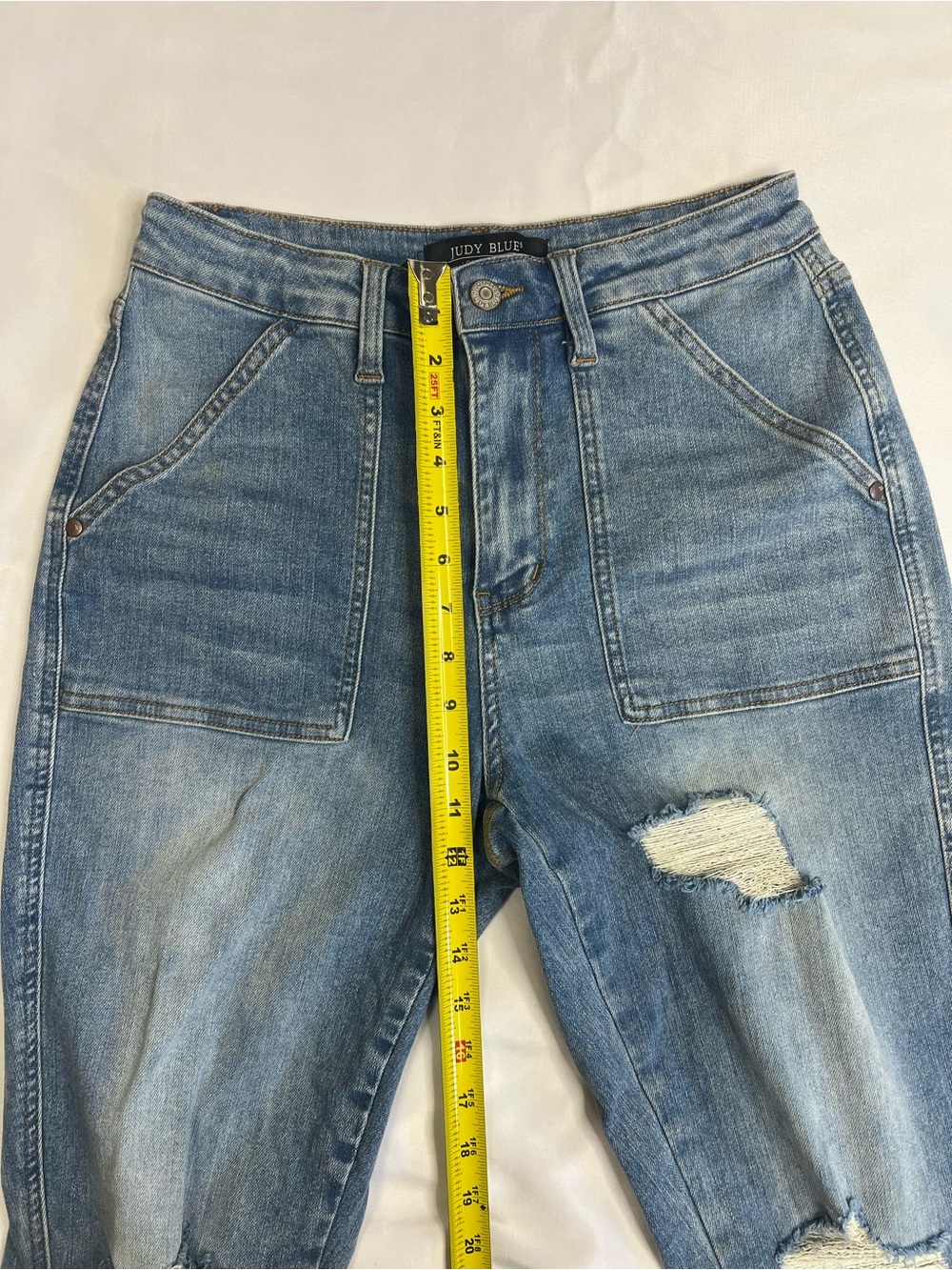 Judy Blue Boyfriend Fit Cargo Pocket Ripped Knee Jeans Size 7 / 28 33” long - Picture 7 of 9
